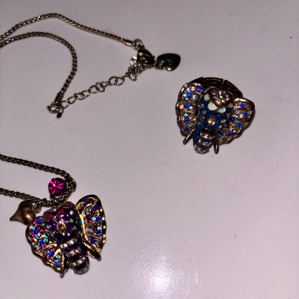 Elephant Pendant Necklace with Colorful Crystals